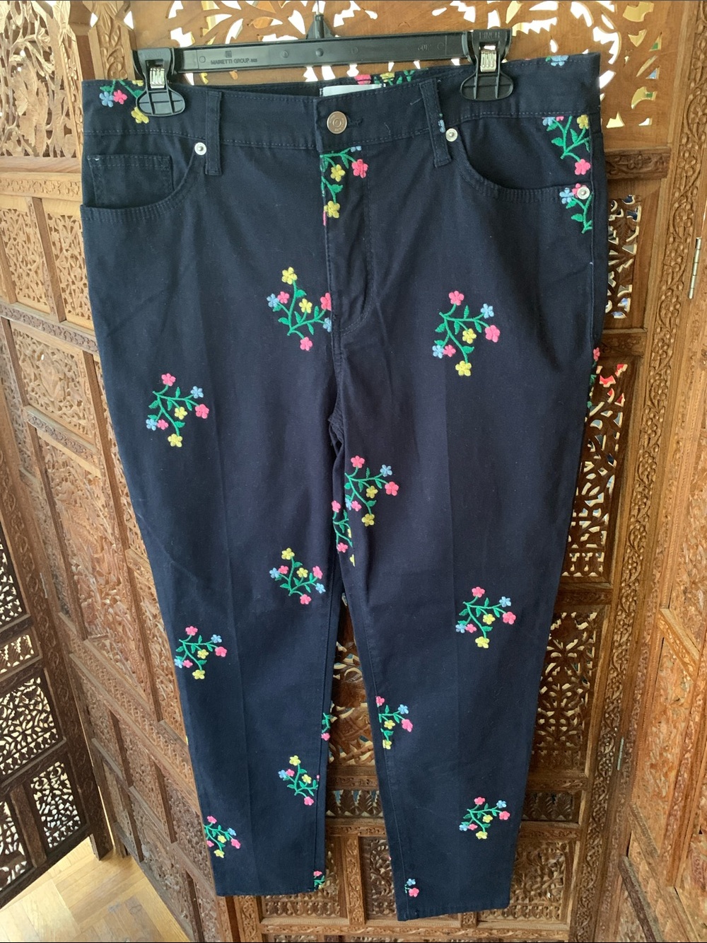 Crown & Ivy Embroidered Floral Navy Women's Jeans